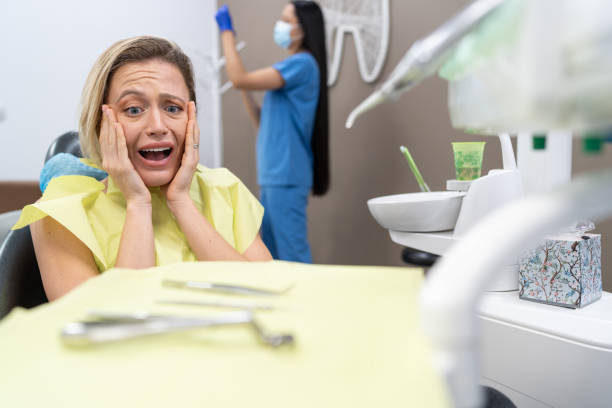Best Cracked Tooth Emergency Dentist  in St George, KS